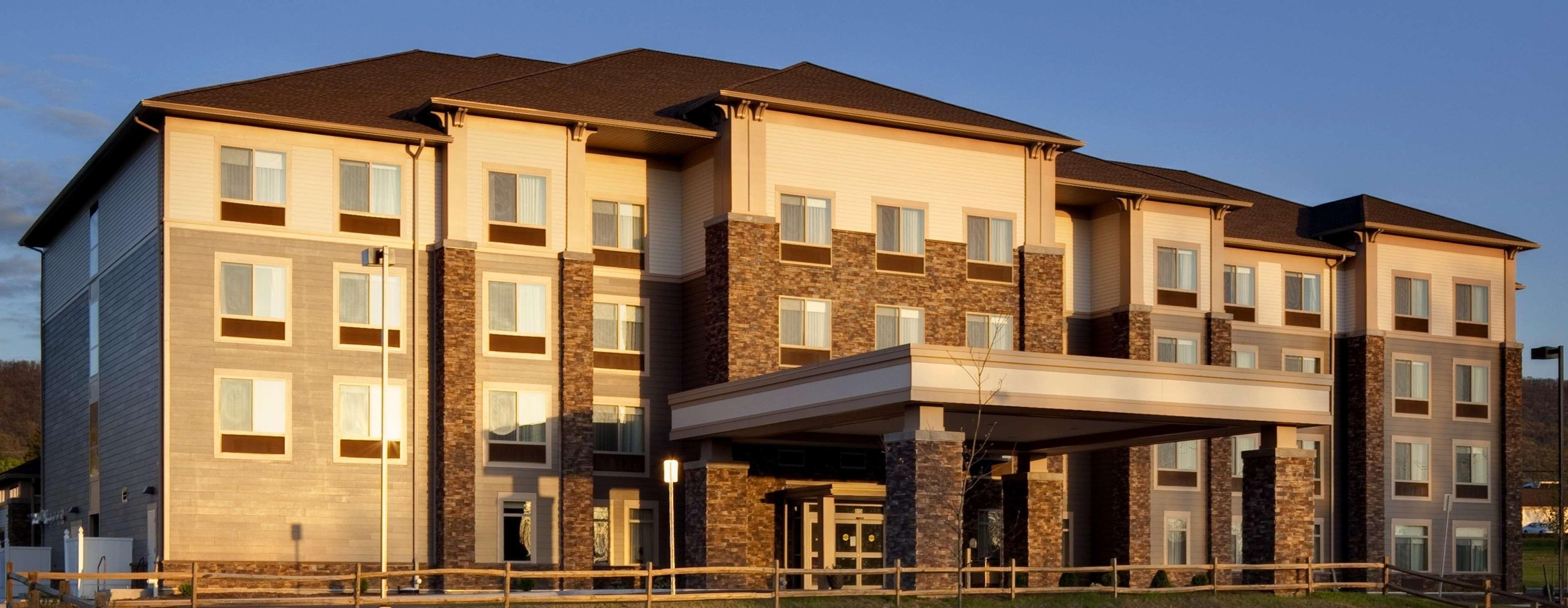 Best Western Plus University Park Inn & Suites State College Exterior foto