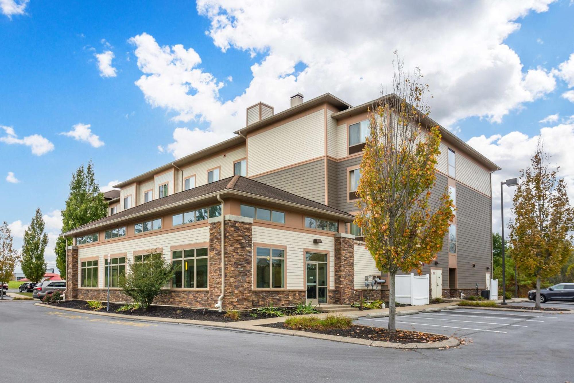 Best Western Plus University Park Inn & Suites State College Exterior foto