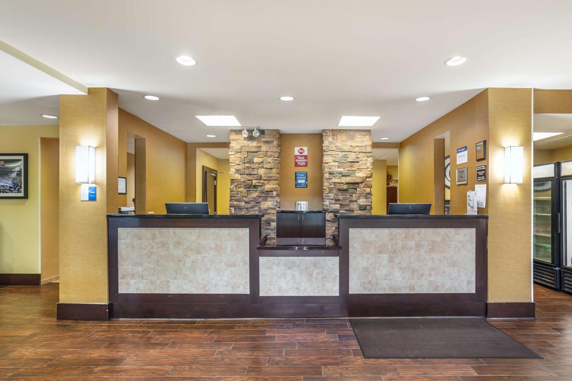 Best Western Plus University Park Inn & Suites State College Exterior foto