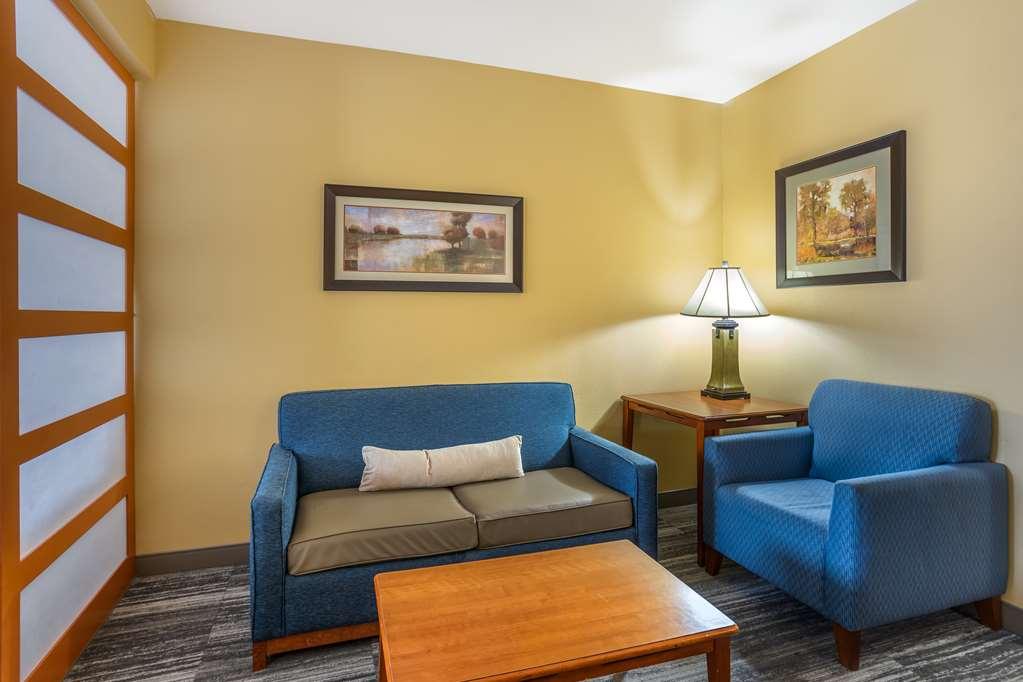 Best Western Plus University Park Inn & Suites State College Quarto foto