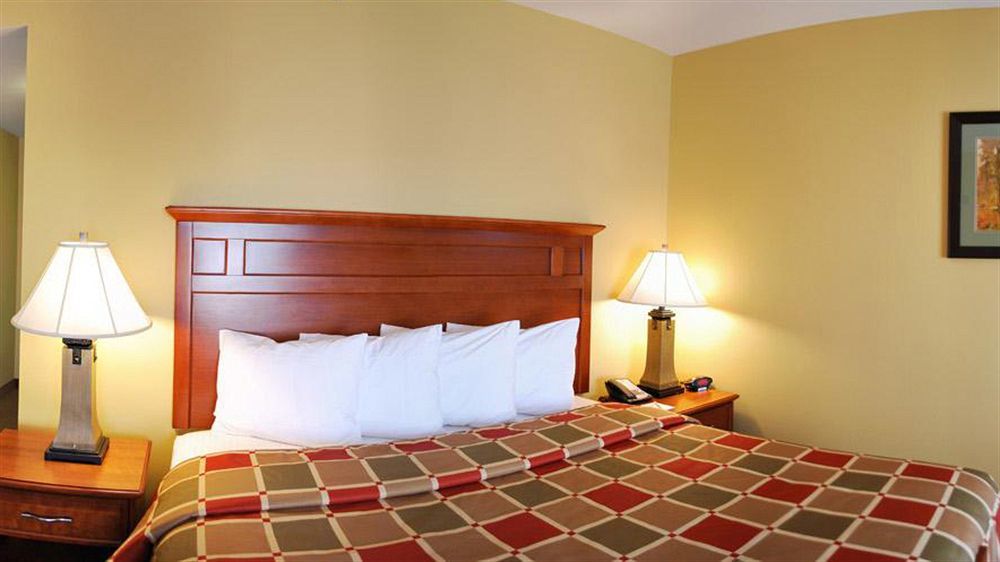 Best Western Plus University Park Inn & Suites State College Exterior foto